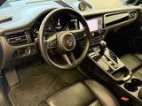 Used 2024 Porsche Macan image 4