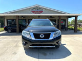 Used 2016 Nissan Pathfinder Platinum w/ Family Entertainment Package image 2