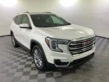 Used 2022 GMC Terrain SLT w/ LPO, Floor Liner Package image 3