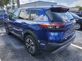 Used 2023 Nissan Rogue SV image 2