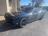 Used 2014 Dodge Challenger SXT image 2