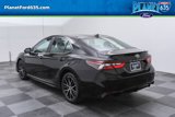 Used 2023 Toyota Camry SE image 4