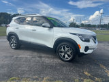 Used 2023 Kia Seltos EX image 4