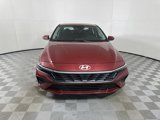 Used 2024 Hyundai Elantra SEL image 2