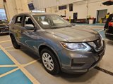 Used 2018 Nissan Rogue S image 2