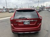 Used 2016 Volvo XC60 T5 Premier w/ Climate Package image 4