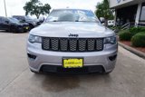 Used 2019 Jeep Grand Cherokee Altitude image 2