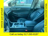 Used 2022 Ford Edge SEL w/ Convenience Package image 4