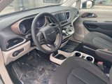 Used 2022 Chrysler Voyager LX image 5