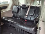 Used 2023 Chrysler Pacifica Touring-L image 6