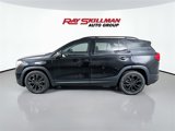 Used 2019 GMC Terrain SLT w/ Preferred Package image 4