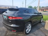 Used 2017 Jaguar F-PACE R-Sport image 3