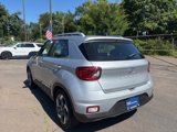 Used 2022 Hyundai Venue SEL w/ Cargo Package image 4