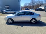 Used 2010 Ford Focus SEL image 4