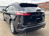 Used 2020 Ford Edge SE image 5