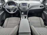 Used 2022 Chevrolet Equinox LT image 3