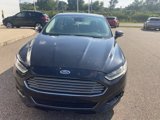 Used 2016 Ford Fusion Titanium image 2