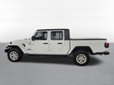 Used 2023 Jeep Gladiator Sport image 3