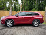 Used 2020 Toyota Highlander LE image 6