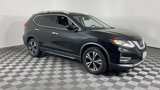 Used 2019 Nissan Rogue SV w/ Premium Package image 2