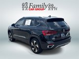 Used 2024 Volkswagen Taos SE image 4