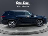 Used 2021 Toyota Highlander XLE image 6