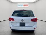 Used 2014 Volkswagen Touareg Sport image 4