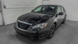 Used 2011 Chrysler 200 S image 4