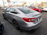 Used 2018 Honda Accord Sport image 5