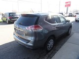 Used 2015 Nissan Rogue S image 4