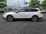 Used 2016 Subaru Outback 3.6R Limited image 2