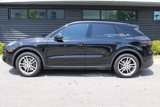 Used 2021 Porsche Cayenne image 2