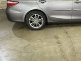 Used 2016 Toyota Camry SE image 6