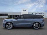New 2025 Lincoln Nautilus Reserve image 3