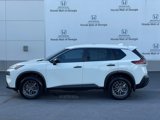 Used 2021 Nissan Rogue S image 2
