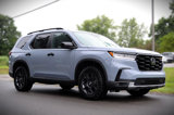 Used 2025 Honda Pilot TrailSport image 3