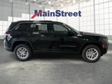 New 2025 Jeep Grand Cherokee Laredo X w/ Luxury Tech Group I image 6
