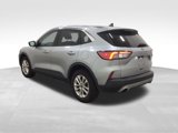 Used 2022 Ford Escape SE image 3