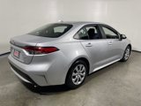Used 2022 Toyota Corolla LE image 3