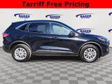 Used 2022 Ford Escape SE image 2