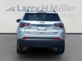 New 2025 Jeep Compass Latitude image 4