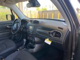 Used 2016 Jeep Renegade Latitude image 5