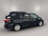 Used 2015 Toyota Sienna LE image 4