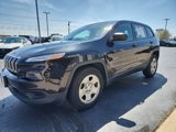 Used 2014 Jeep Cherokee Sport image 2
