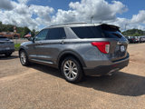 Used 2024 Ford Explorer Limited image 3