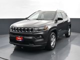 Used 2023 Jeep Compass Latitude image 5