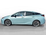 Used 2019 Toyota Prius L Eco image 2
