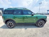 Certified 2023 Ford Bronco Sport Outer Banks w/ Tech Package image 3