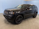Used 2019 Jeep Grand Cherokee Altitude image 3