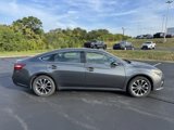 Used 2018 Toyota Avalon XLE image 2